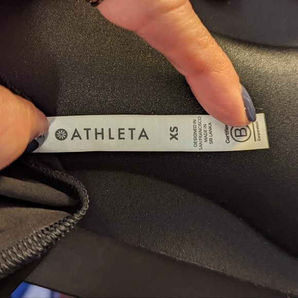 Athleta support top - Picture 4 of 8